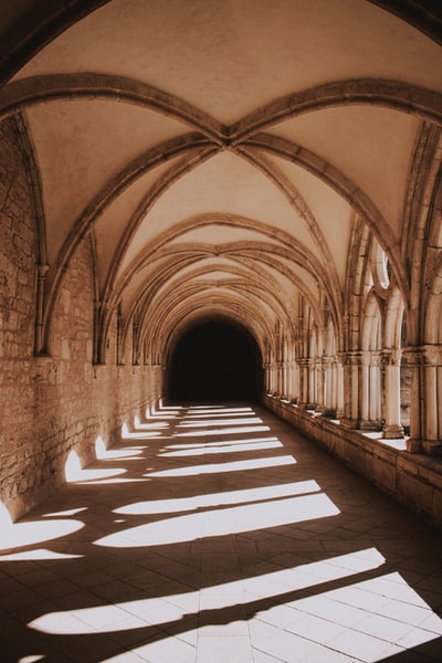 棕色的具体途径
